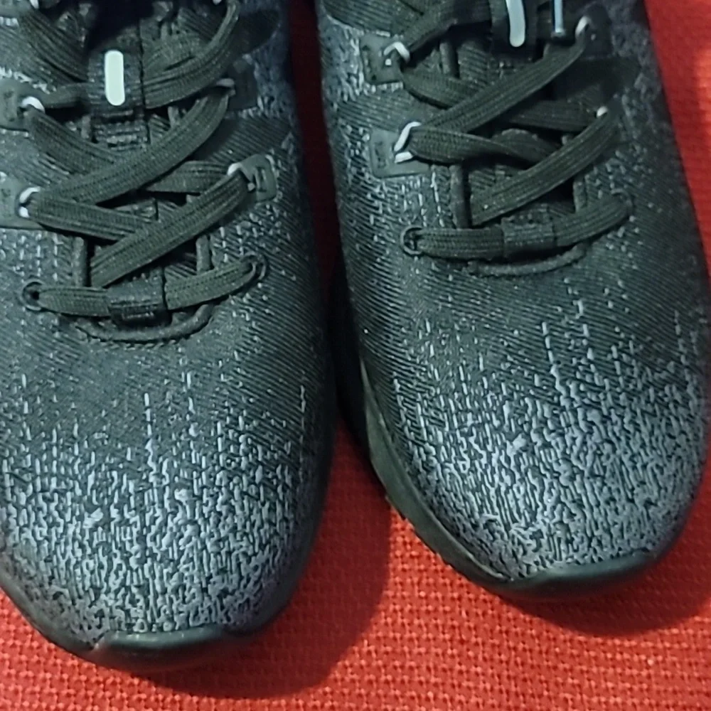 Shoes - Picture 3 of 3